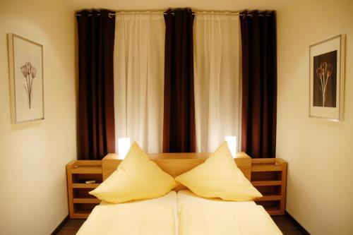 Hotel Akazienhof 뒤스부르크 외부 사진