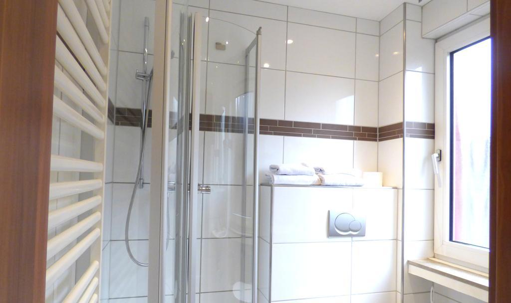 Hotel Akazienhof 뒤스부르크 외부 사진