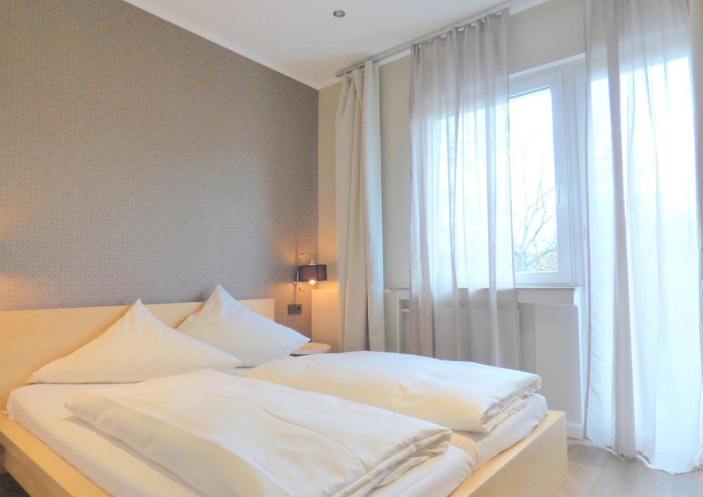 Hotel Akazienhof 뒤스부르크 외부 사진